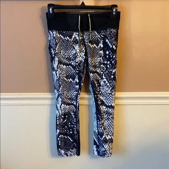 Nike Pants - Nike Lux Run Dry Fit Leggings
